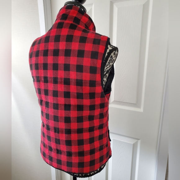 Staccato Buffalo Plaid Puffer Vest - Picture 7 of 11